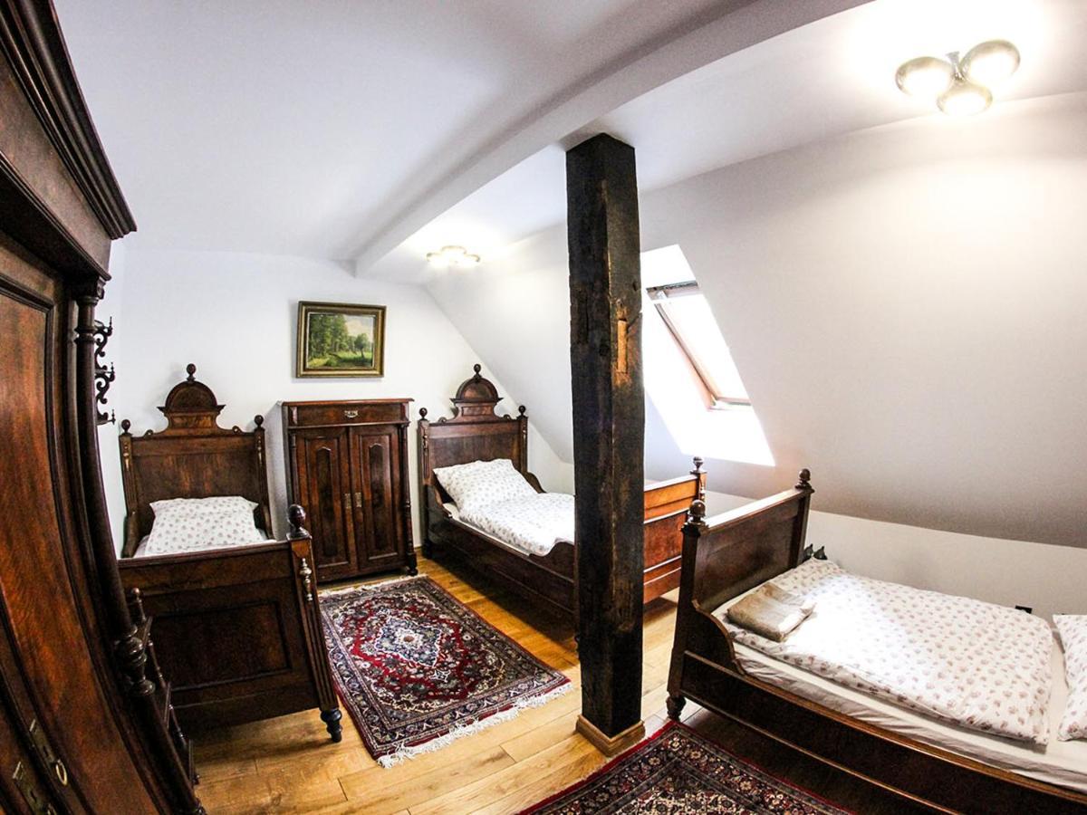 Dwor Gogolewo Nad Warta Bed & Breakfast Ksiaz Wielkopolski Exterior foto