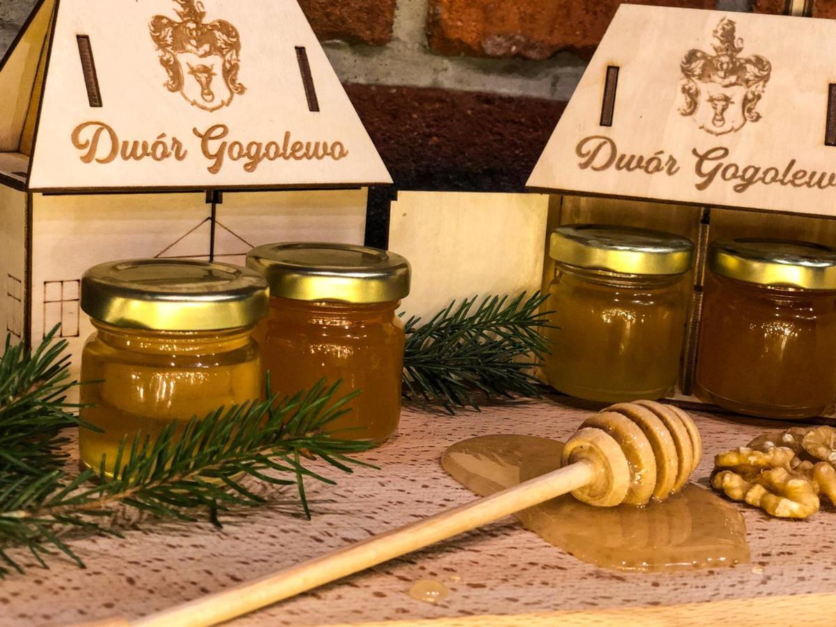 Dwor Gogolewo Nad Warta Bed & Breakfast Ksiaz Wielkopolski Exterior foto