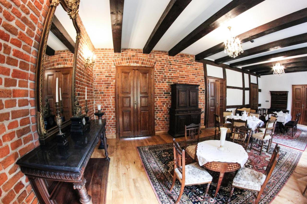Dwor Gogolewo Nad Warta Bed & Breakfast Ksiaz Wielkopolski Exterior foto