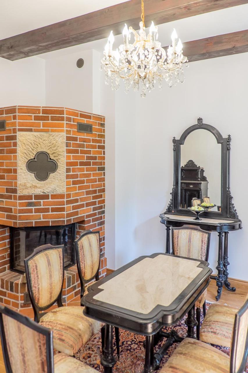 Dwor Gogolewo Nad Warta Bed & Breakfast Ksiaz Wielkopolski Exterior foto