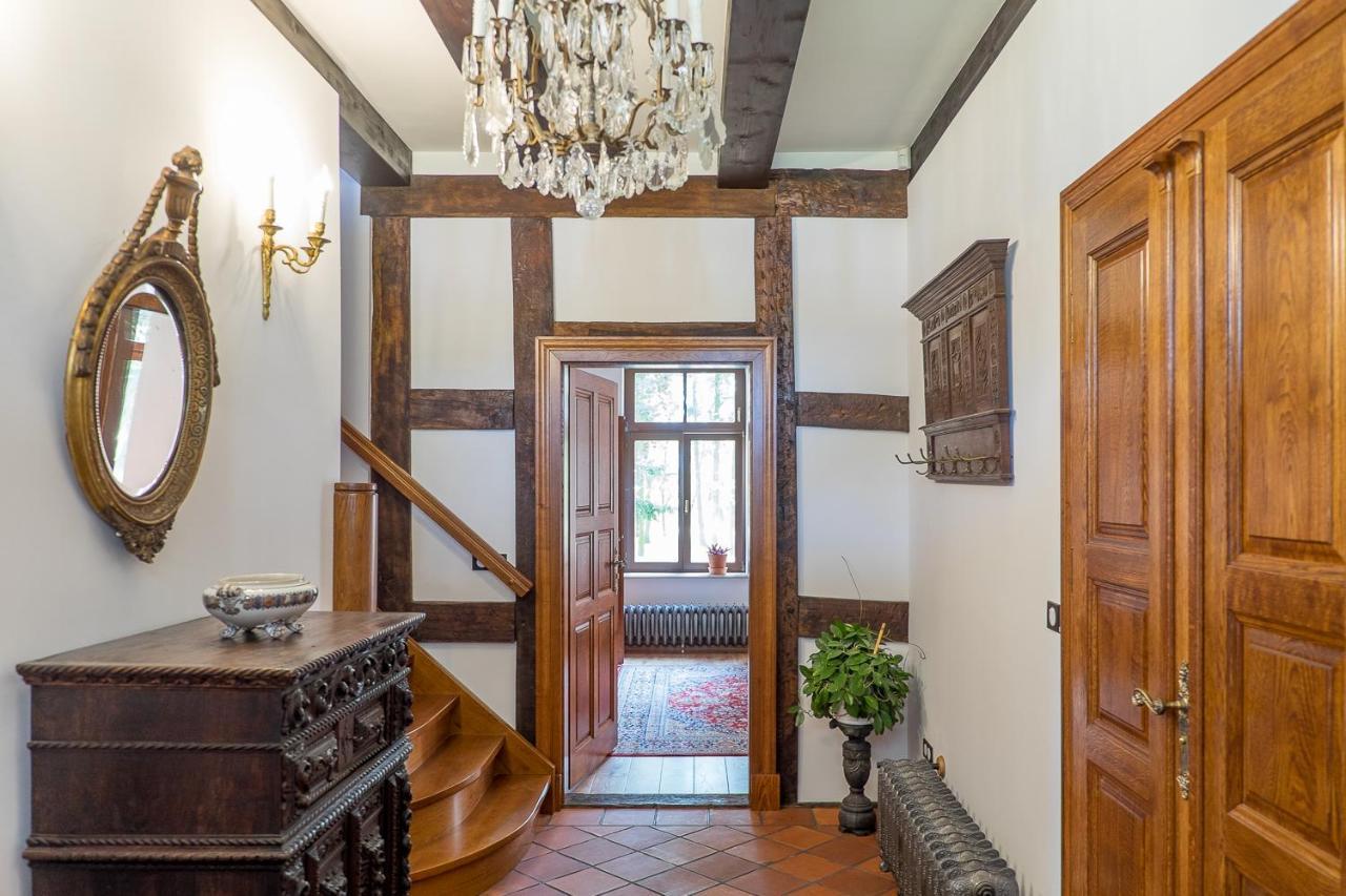 Dwor Gogolewo Nad Warta Bed & Breakfast Ksiaz Wielkopolski Exterior foto